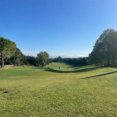 Bali Torremirona Golf Villa Navata