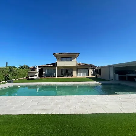 Bali Torremirona Golf Навата